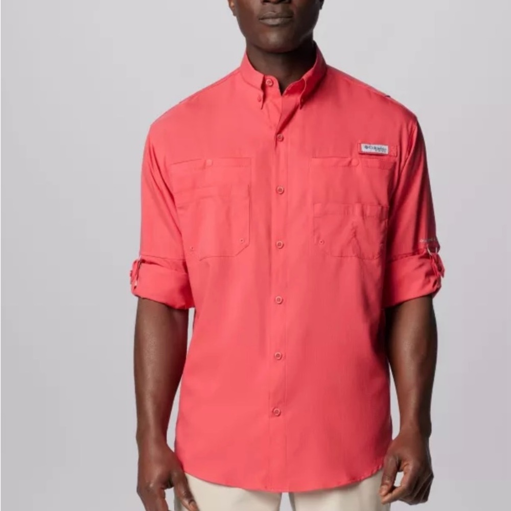Columbia PFG salmon colored outdoor button down shirt. Long sleeve thinned back.